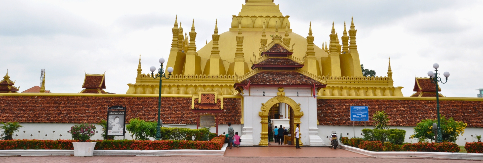 Pha That Luang Stupa: A Symbol of Laos’ Cultural Identity