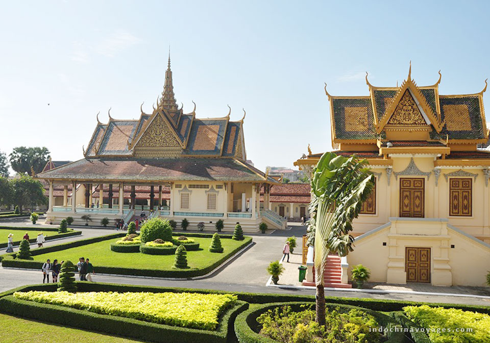 Phnom Penh City Highlights Tour