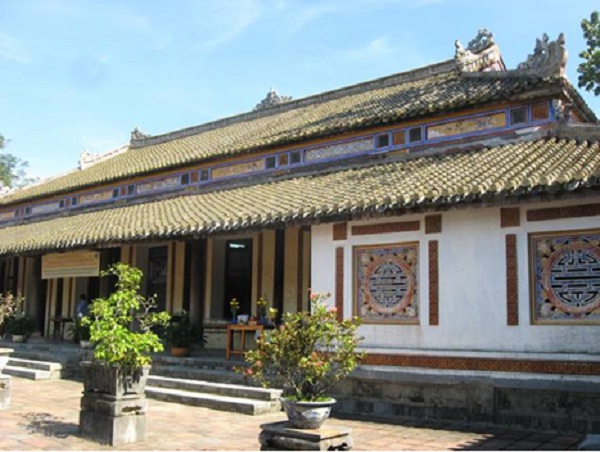 Ta Vu – an office for the functionaries of the feudal government