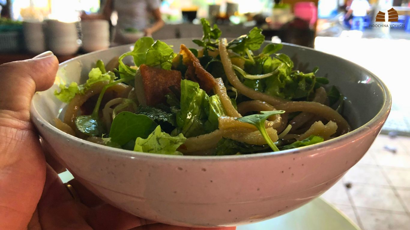 cao lau hoi an