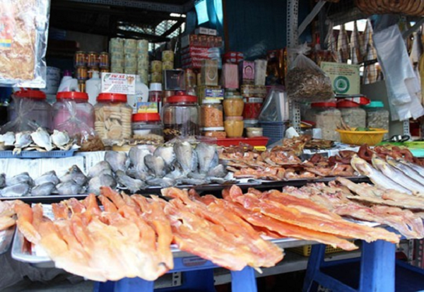 Cambodian market in the center of Saigon