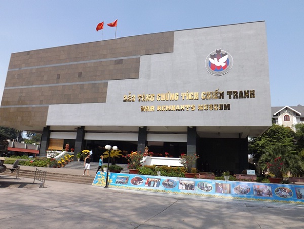 Visiting War Remnants Museum is the first thing to do for almost foreign tourists in Ho Chi Minh City