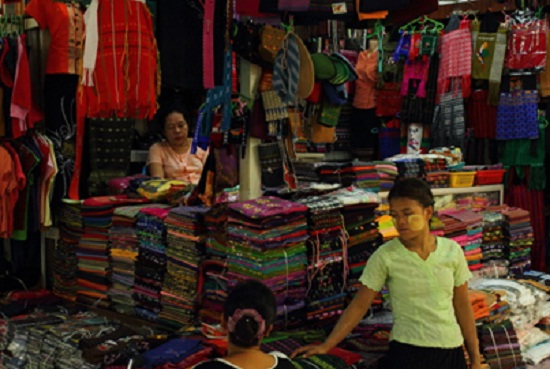 Myanmar market