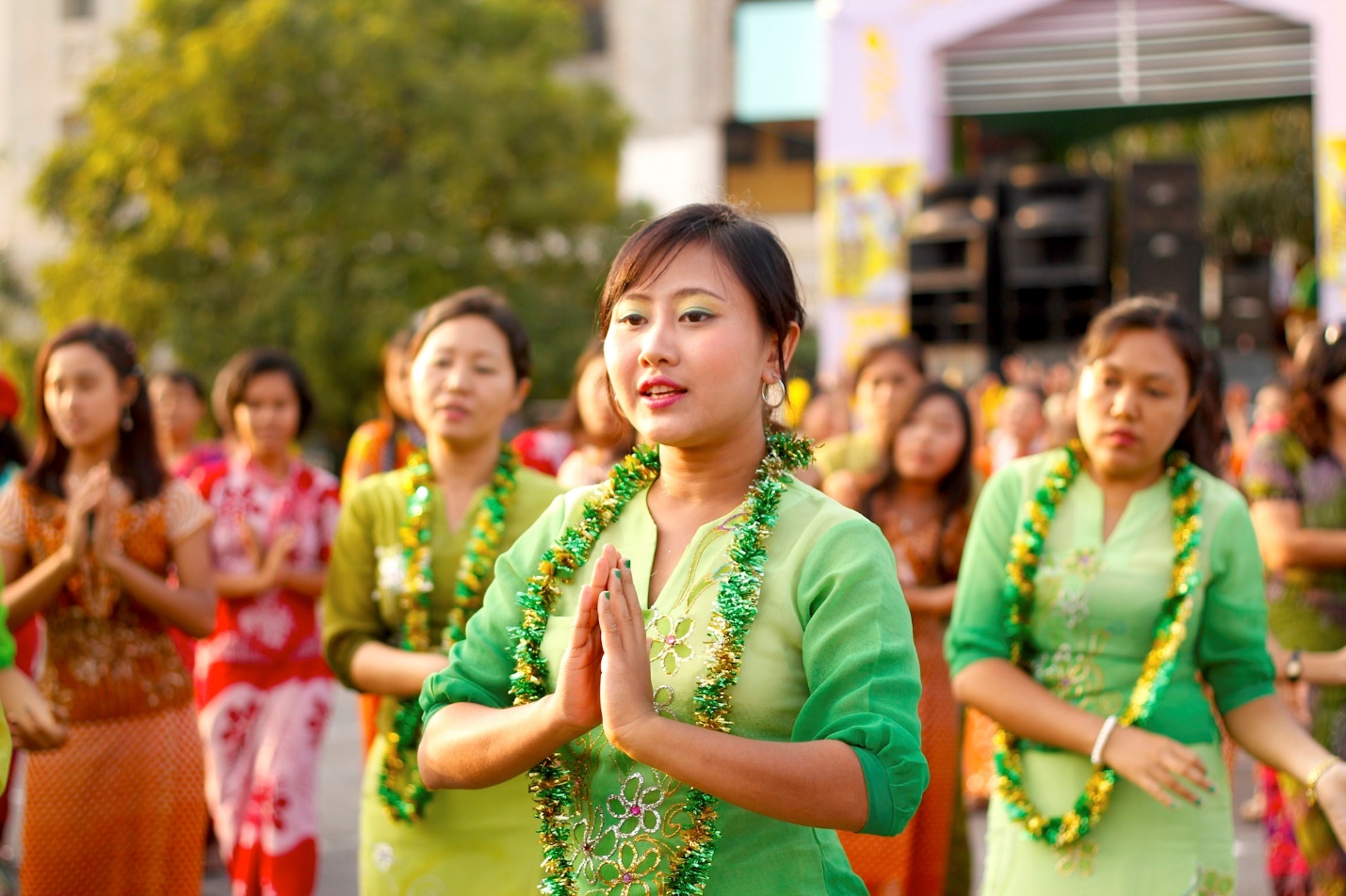 Get to know Myanmar through its traditional festivals