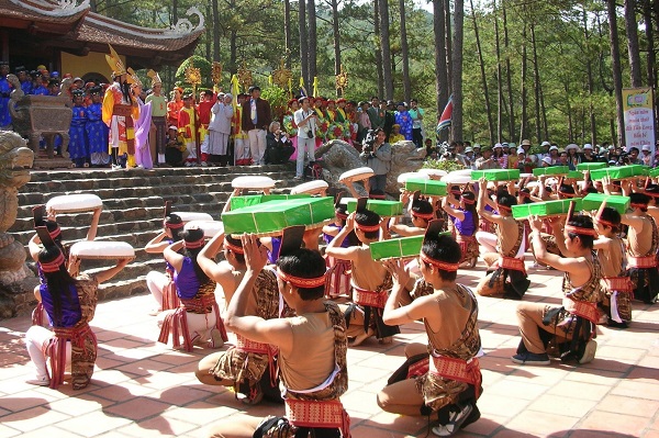 Hung Temple – The beauty of Vietnamese culture through the ages