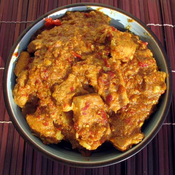 A typical Burmese curry