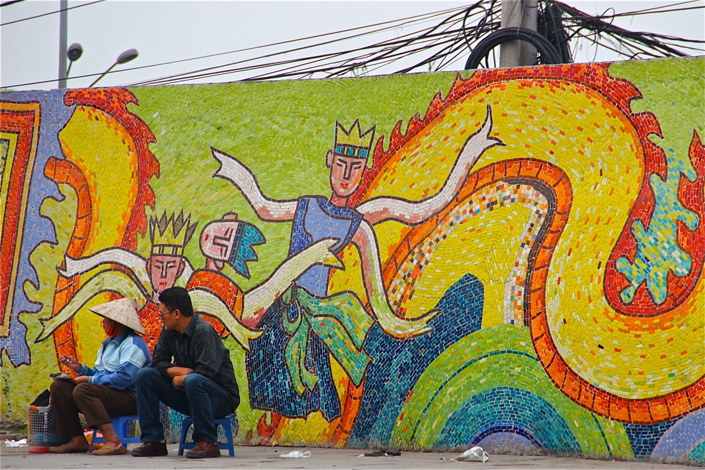 Colorful ceramic road in Hanoi, an unique wall from great efforts