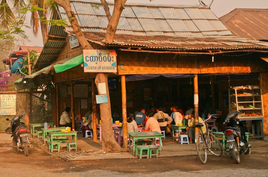 You can try many items in Burmese tea shop meal