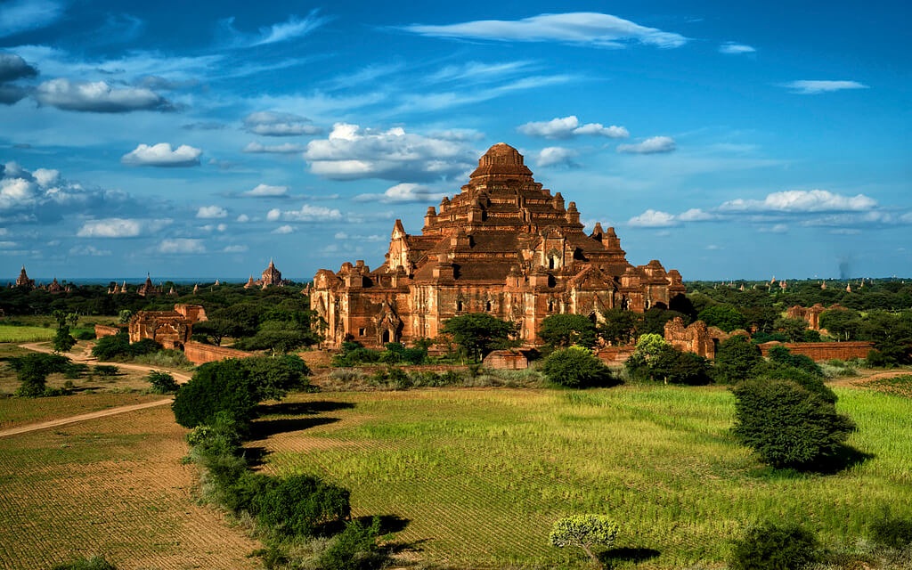 Mysterious things about temples in Myanmar