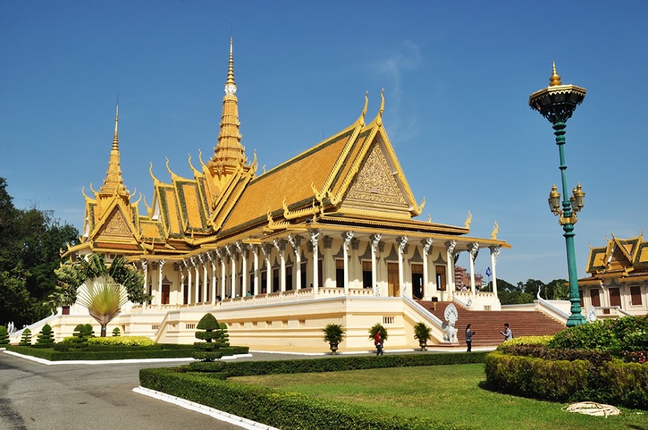 Wat Xieng Thong - one of the most significant wats in all of Laos