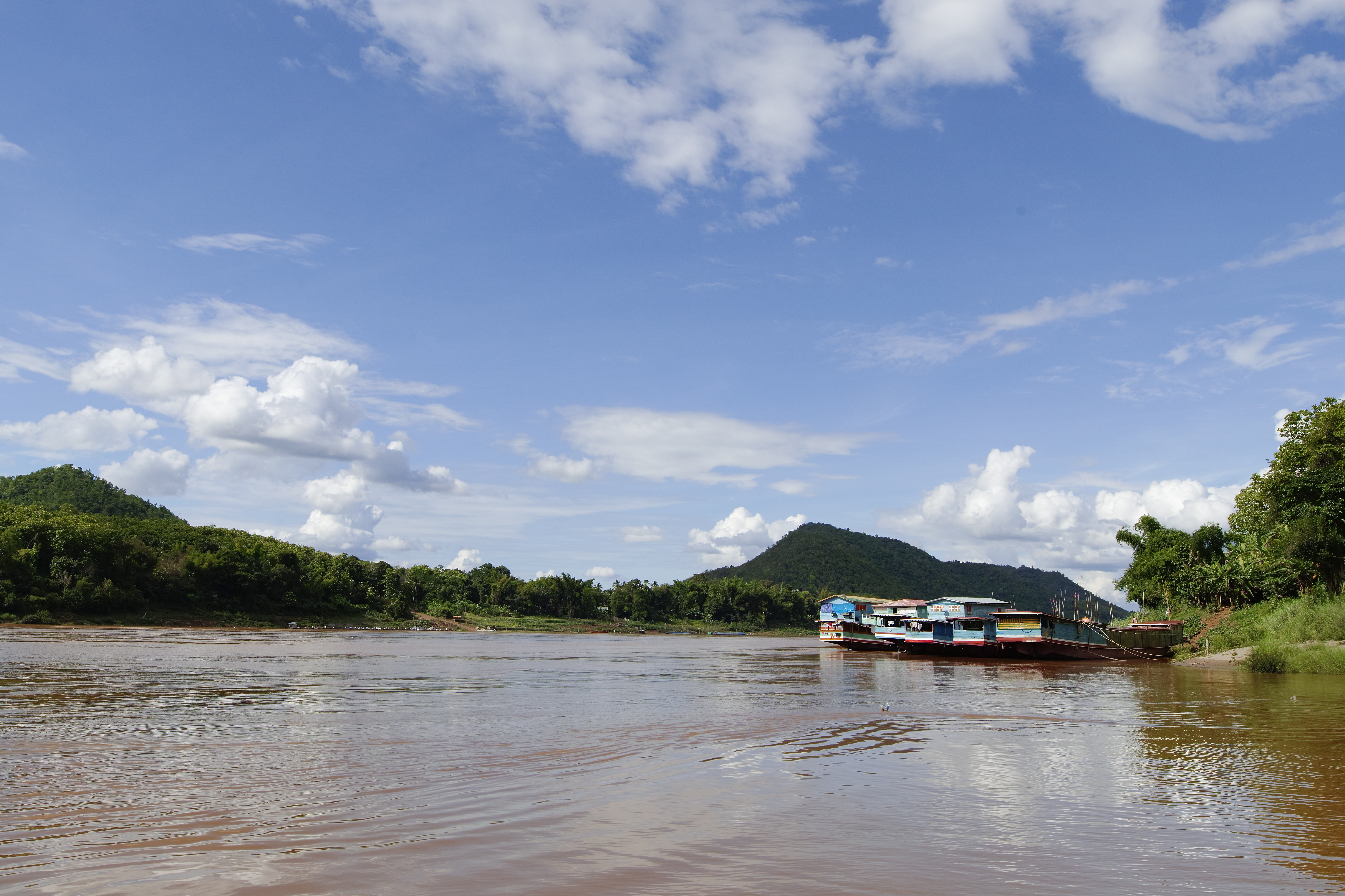 Take the cruise along the Mekong