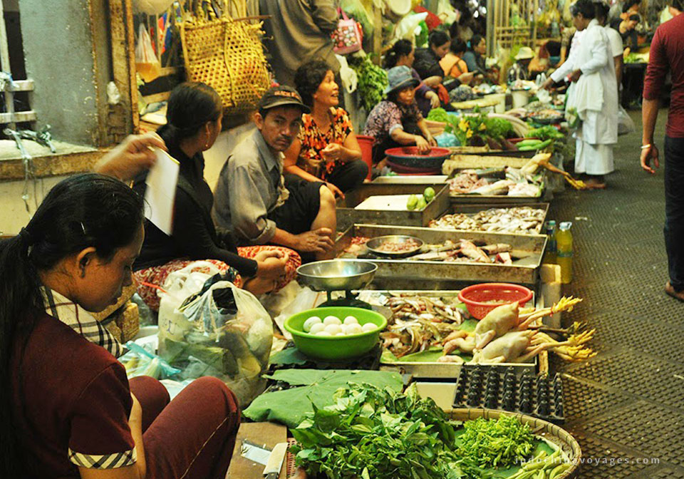 On the way stop at the craft villages in Kompong Chhnang and visit a fish market