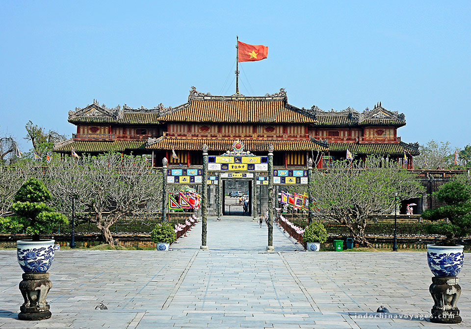 Be astounded by the beauty of Hue Imperial Citadel