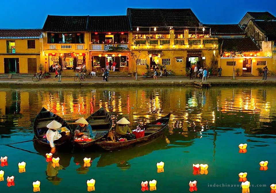 The colorful lanterns in Hoi An 