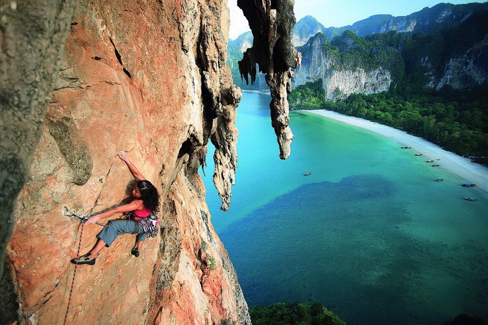 Rock climbing in Phi Phi Island