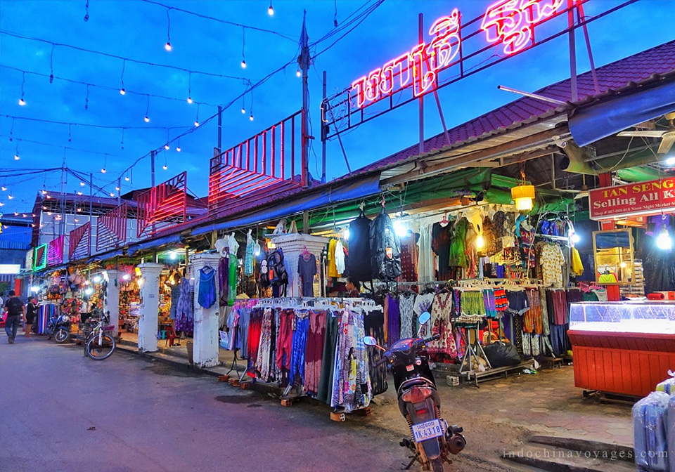 Angkor night market 