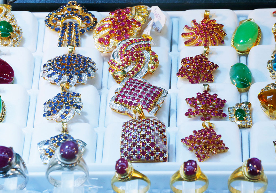 Jewelry in Myanmar