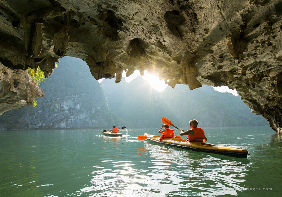 Halong Bay kayaking