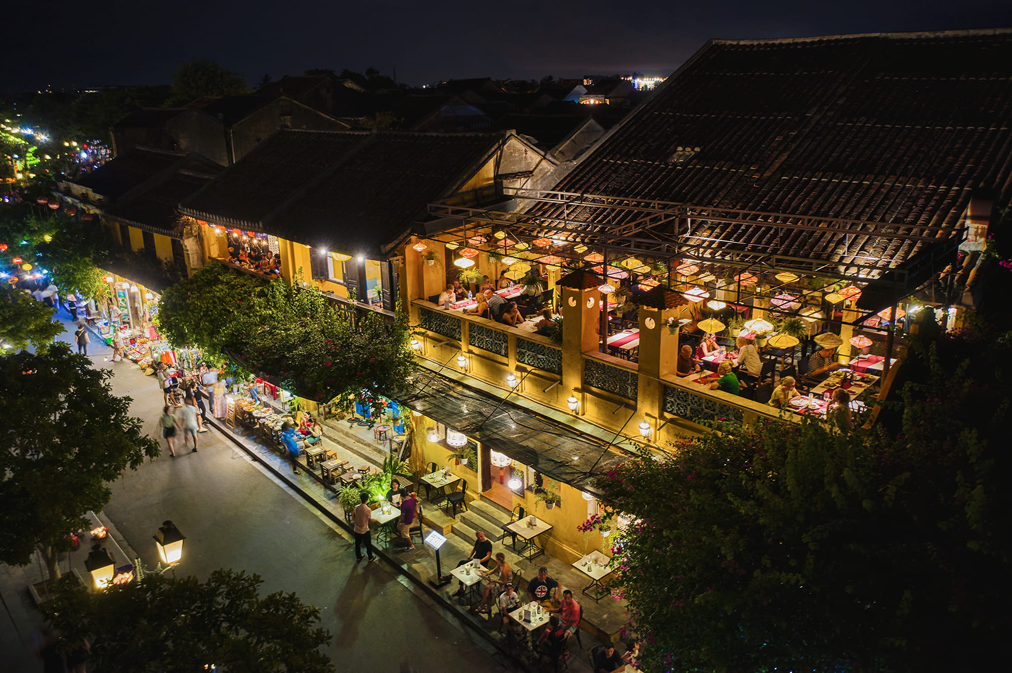 Cargo restaurant in Hoian at night