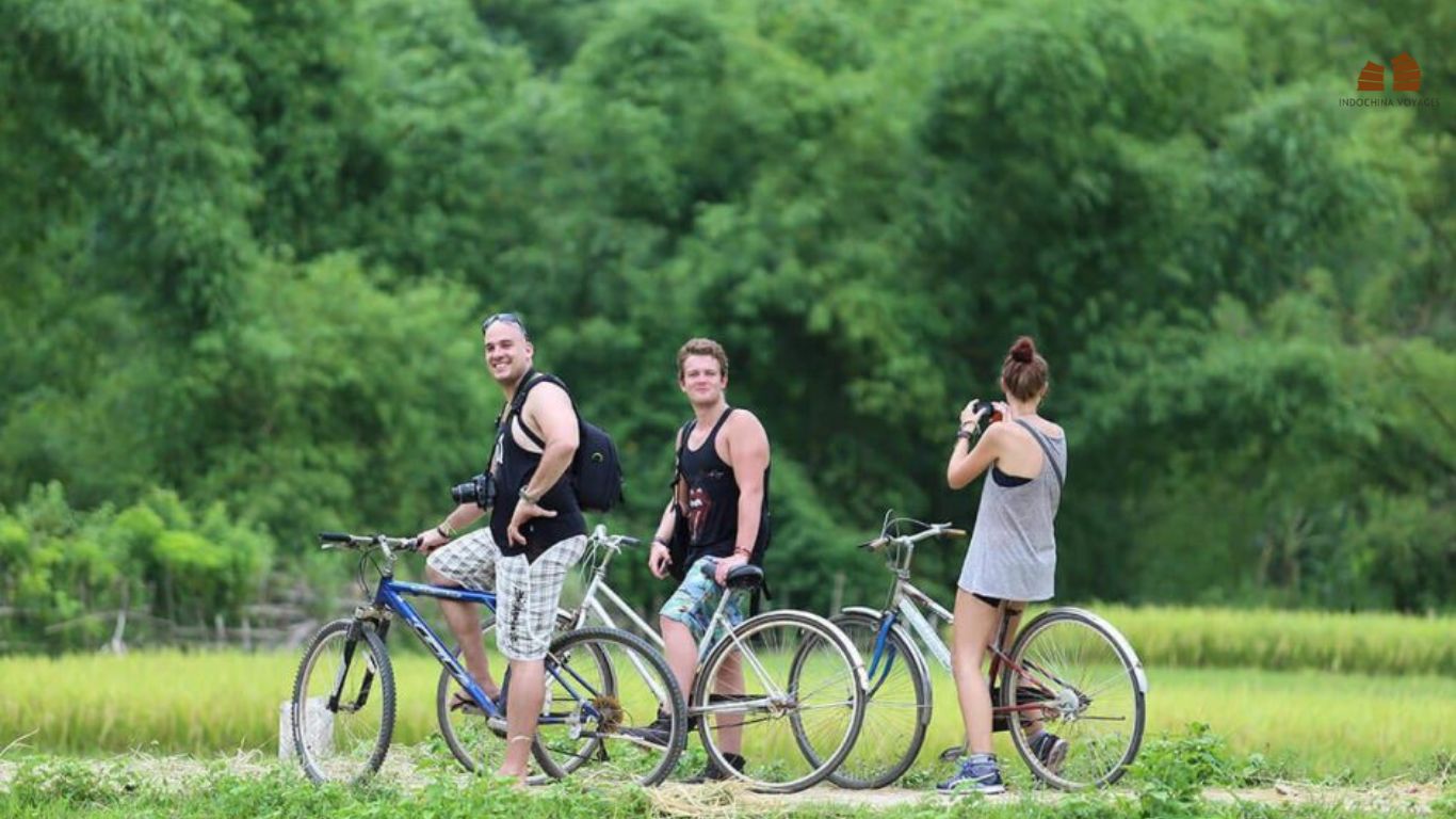 Bicycle tour at Hoian countryside 