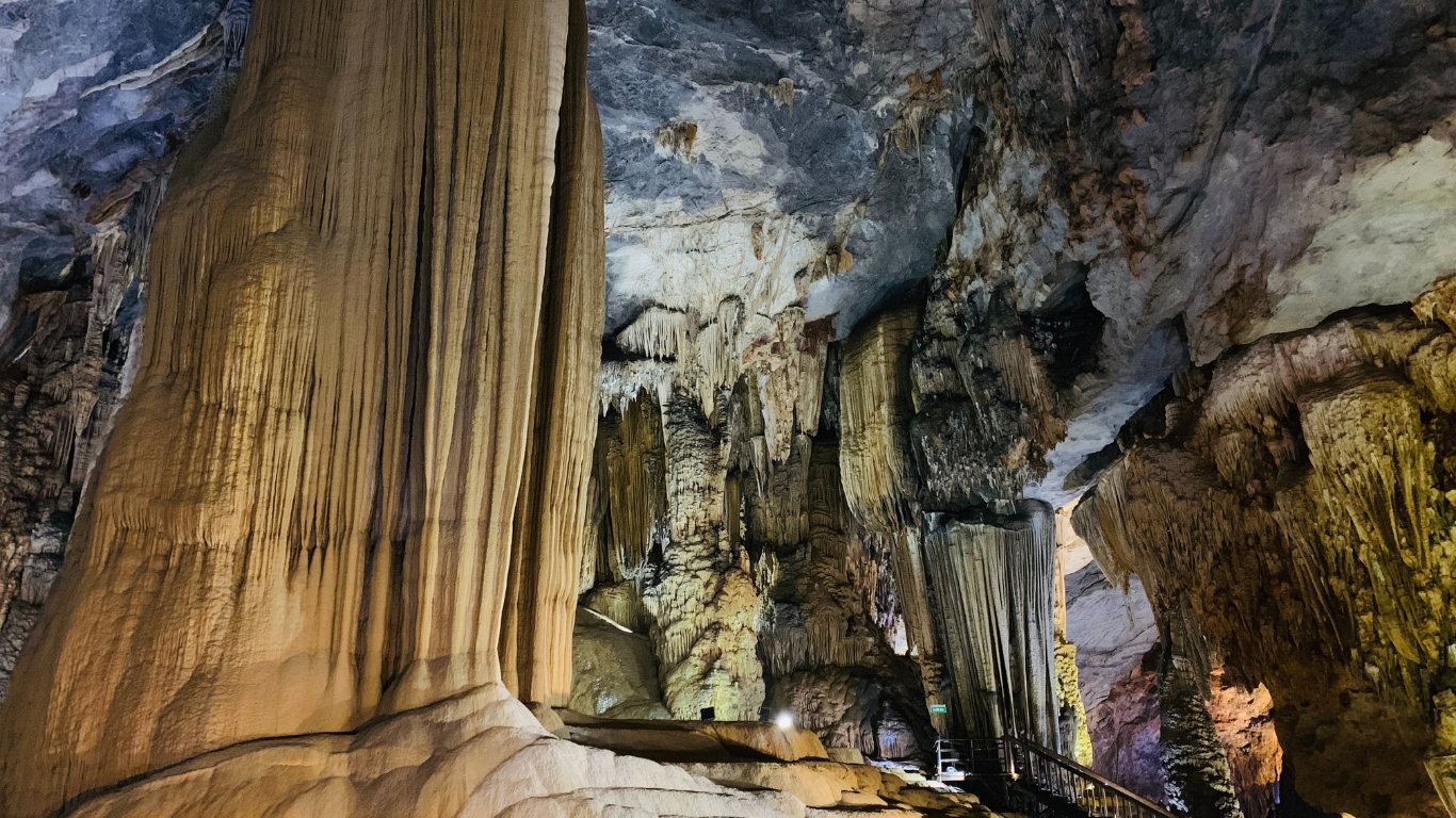 Paradise Cave - Phong Nha