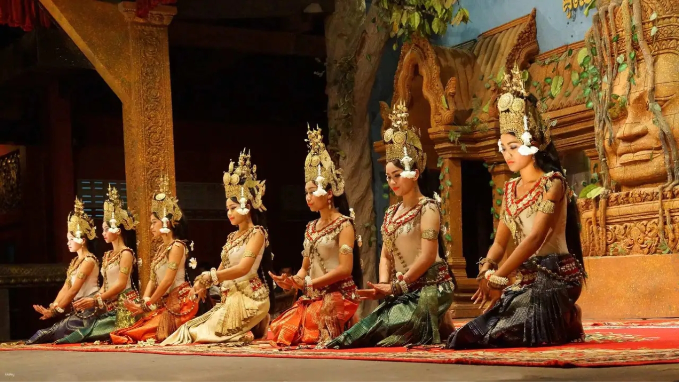 Apsara dance show in  My Son (Image: Traveloka)