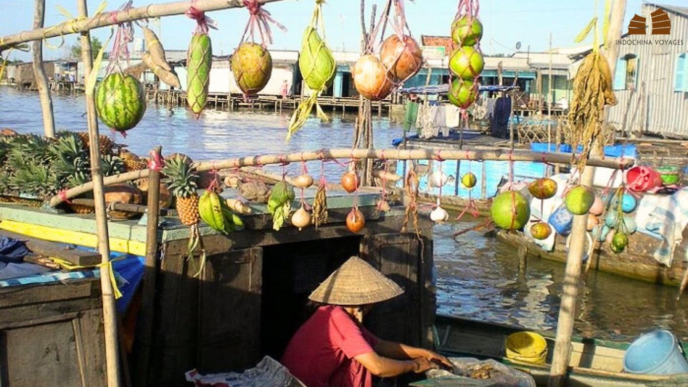 Nga Nam floating market