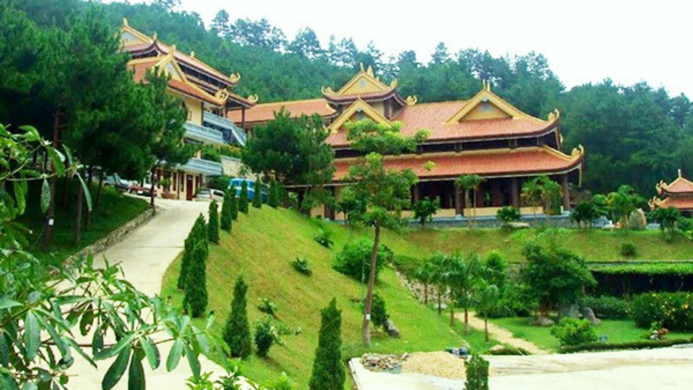 Truc Lam Monastery