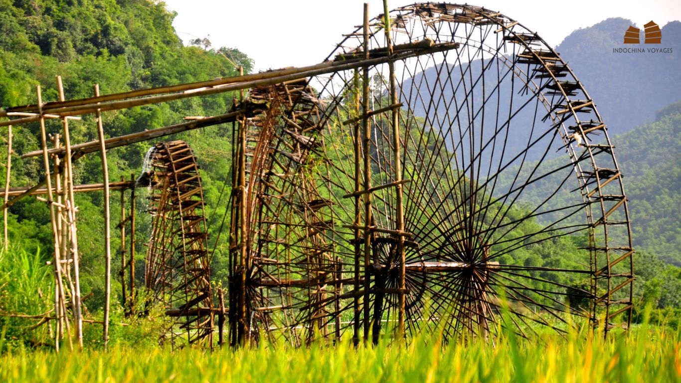 waterwheels at Pu Luong