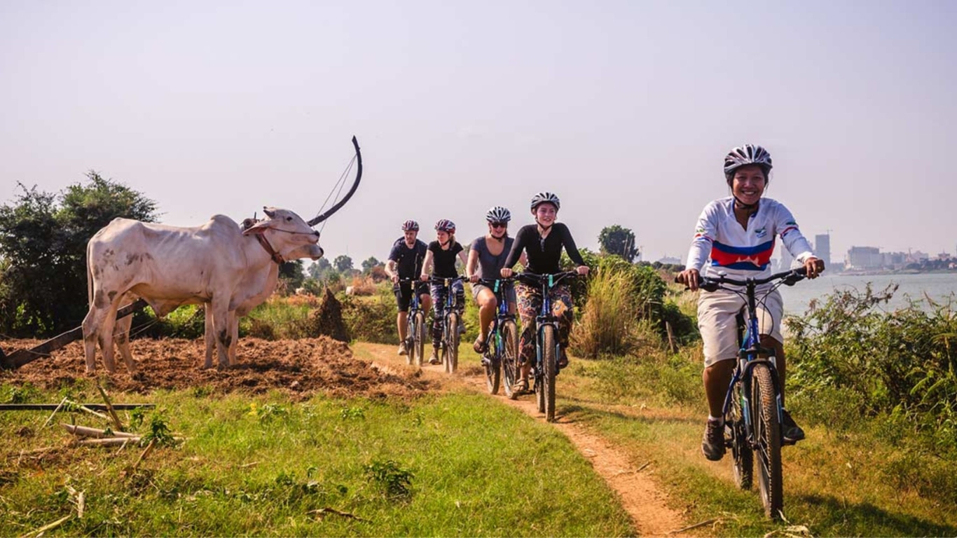 cycling in Koh Dach Island