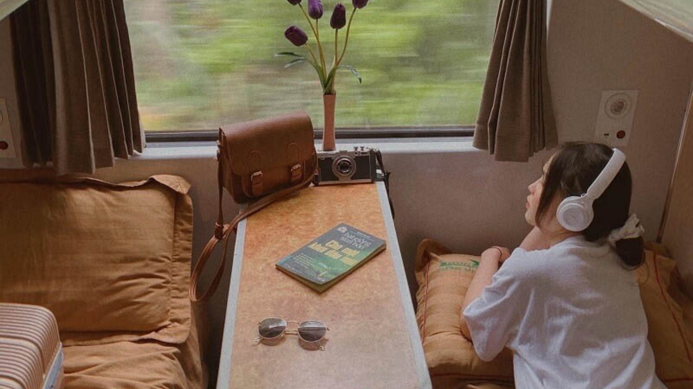 Danang to Hue Train with the best view