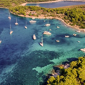 Superlatives only for services provided by Indochina Voyages