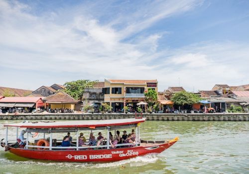 Vietnam Essentials 10 Days: Cities, Culture & Coast